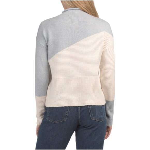 CHLOE & JASMINE Color Block Directional Ribbed Pullover Sweater - Picture 2 of 2